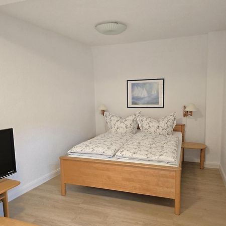 Ferienwohnung Hofidyll - Warnemuende Rostock Exterior foto